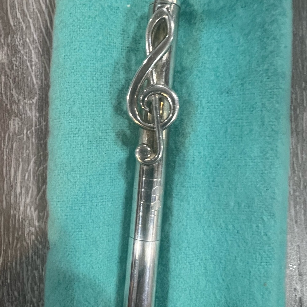 Retired Tiffany & Co. Treble Clef Sterling Silver Pen.